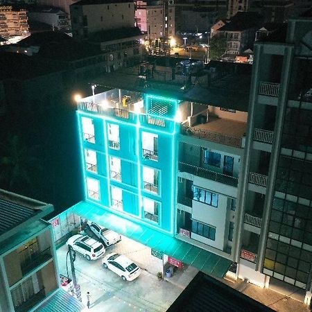 Ppt Guesthouse Сиханоуквил Екстериор снимка