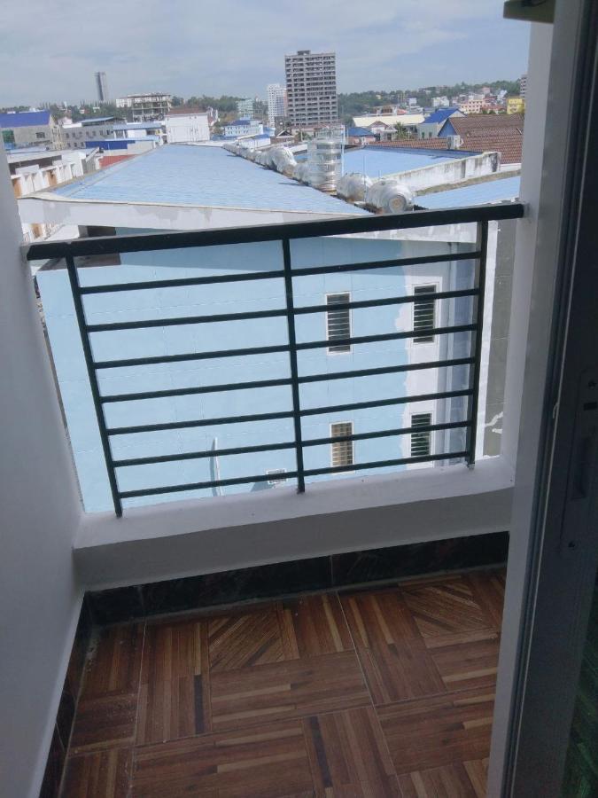 Ppt Guesthouse Сиханоуквил Екстериор снимка